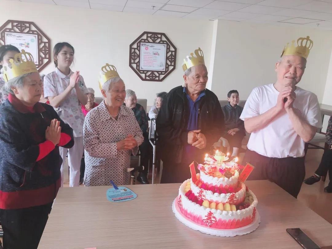 哈哈(haha)体育_十年运营 诺言无忧